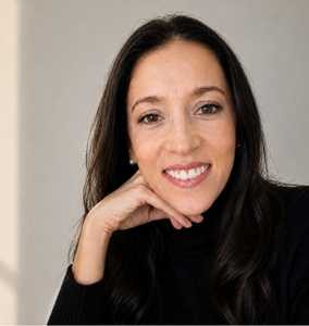 Ana María Anciano | Estrategia de negocio y alianzas